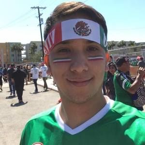 Meet your Posher, Jason